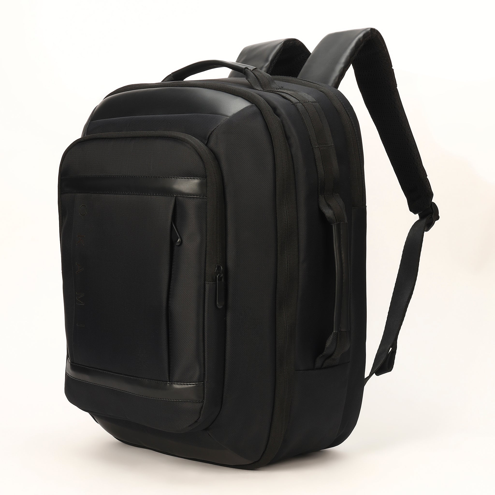 Overnighter Laptop Backpack – 30L Travel-Ready, Water-Resistant, USB Charging, Fits 15.6" Laptops