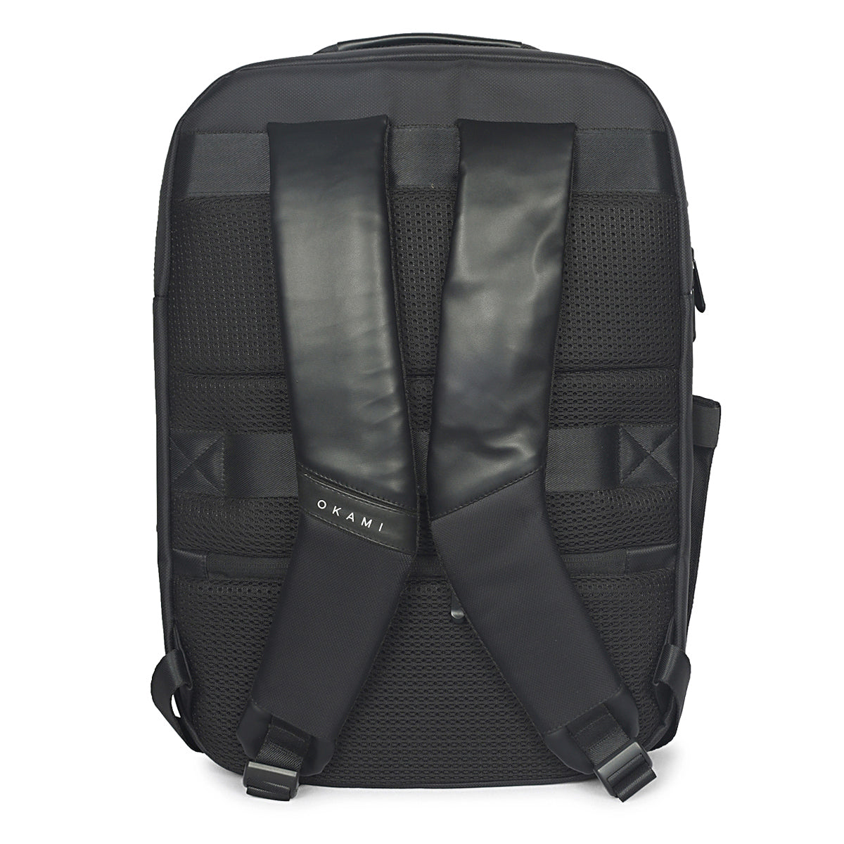 Overnighter Laptop Backpack – 30L Travel-Ready, Water-Resistant, USB Charging, Fits 15.6" Laptops